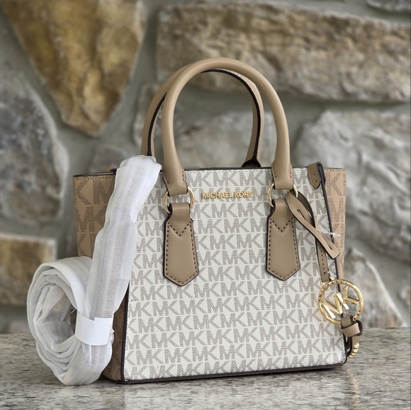 Michael Kors Kris Logo Small Satchel - Picture 1 of 8